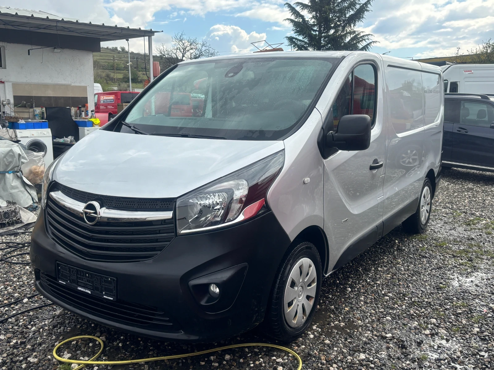 Opel Vivaro  | Mobile.bg   1