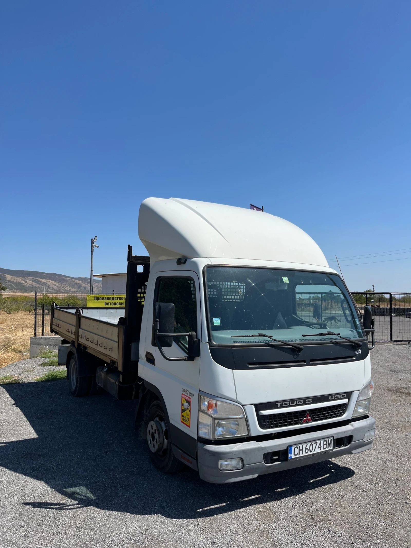 Mitsubishi Canter  - изображение 2