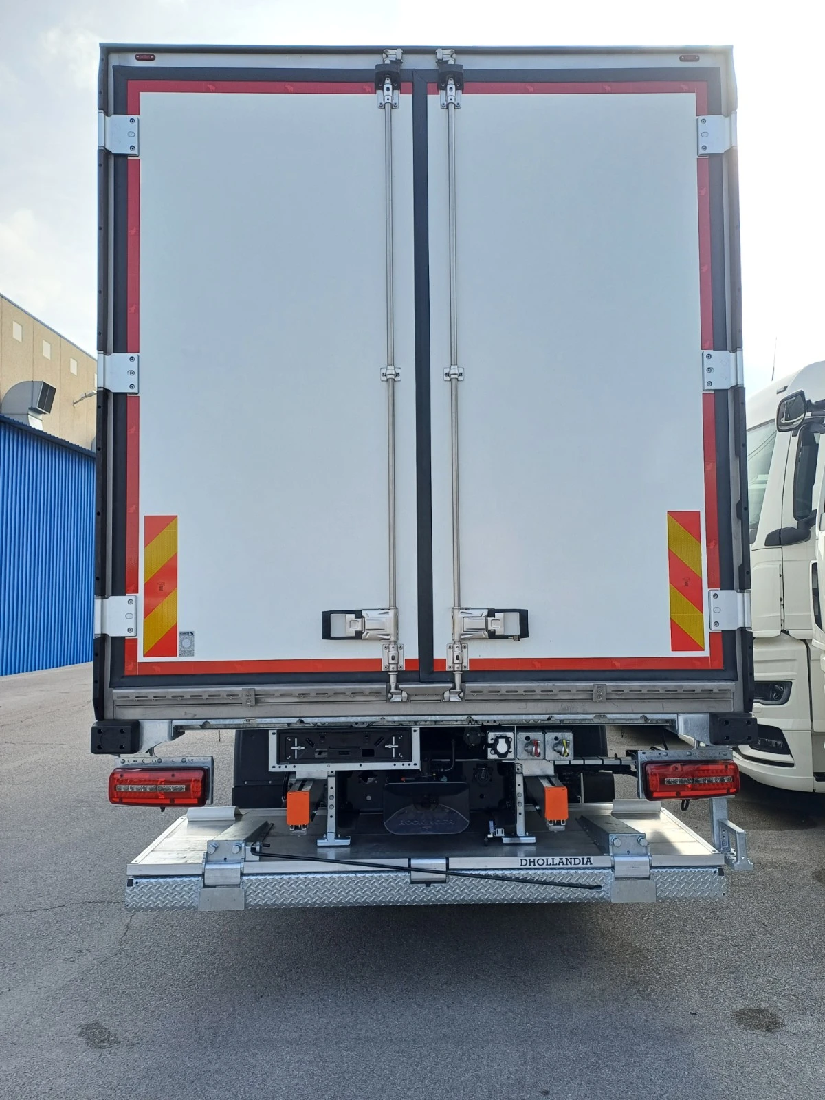 Man Tgx 26.440 6x2-2 BL CH | Mobile.bg   12