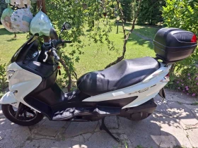 Suzuki Burgman, снимка 3