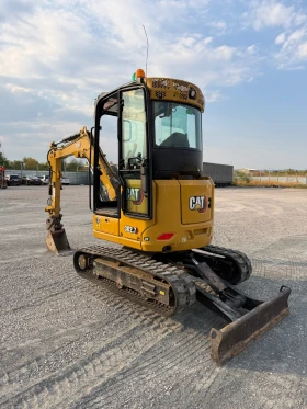 Багер Caterpillar 302.7CR, снимка 3