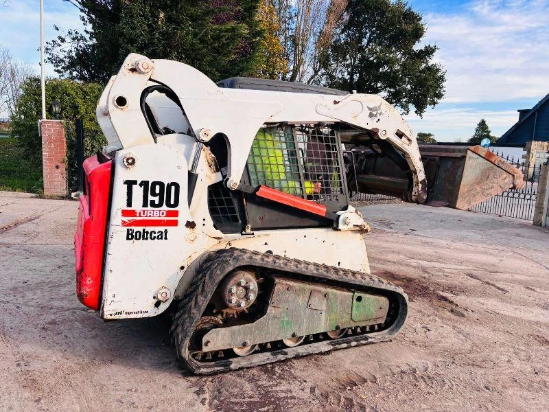 Мини челни товарачи Bobcat T190  - изображение 4