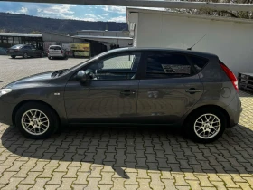 Hyundai I30 2.0 CRDi, снимка 2