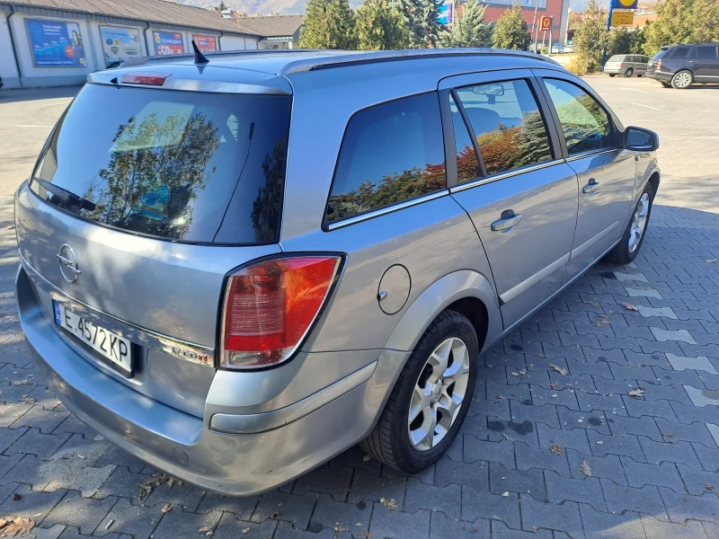 Opel Astra 1.7CDTI/101hp/AC, снимка 3 - Автомобили и джипове - 47960252