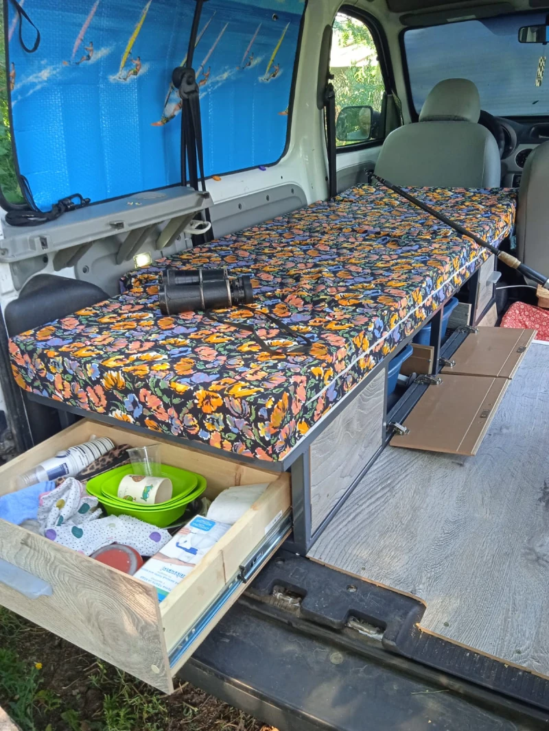 Renault Kangoo мини кемпер, снимка 5 - Автомобили и джипове - 52516719