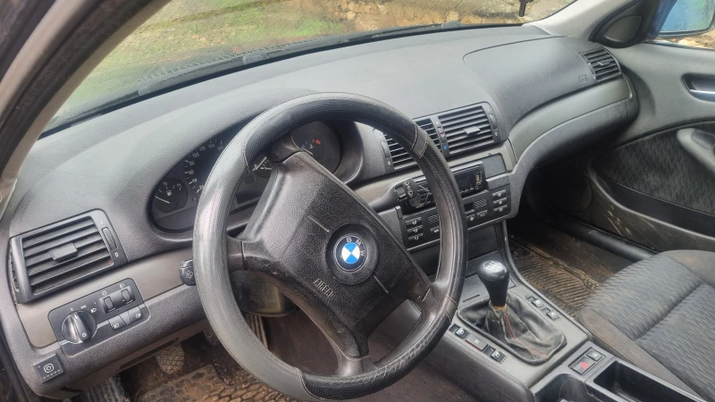 BMW 318, снимка 6 - Автомобили и джипове - 52635730