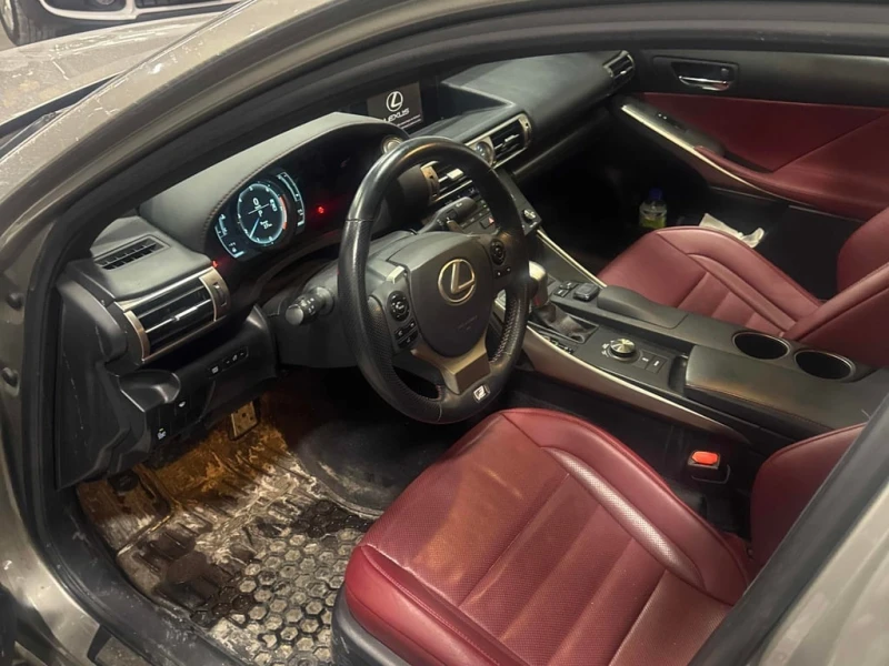 Lexus IS 250 * 4dr Sdn AWD * CARFAX * БЕЗ ПЪРВОНАЧАЛНА ВНОСКА, снимка 5 - Автомобили и джипове - 53076060
