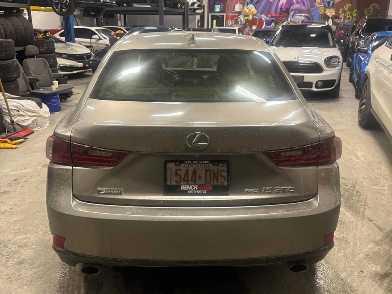 Lexus IS 250 * 4dr Sdn AWD * CARFAX * БЕЗ ПЪРВОНАЧАЛНА ВНОСКА, снимка 4 - Автомобили и джипове - 53076060