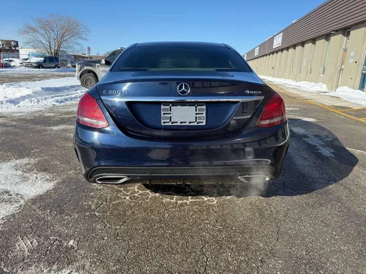 Mercedes-Benz C 300 4dr Sdn C 300 4MATIC, снимка 5 - Автомобили и джипове - 53950739