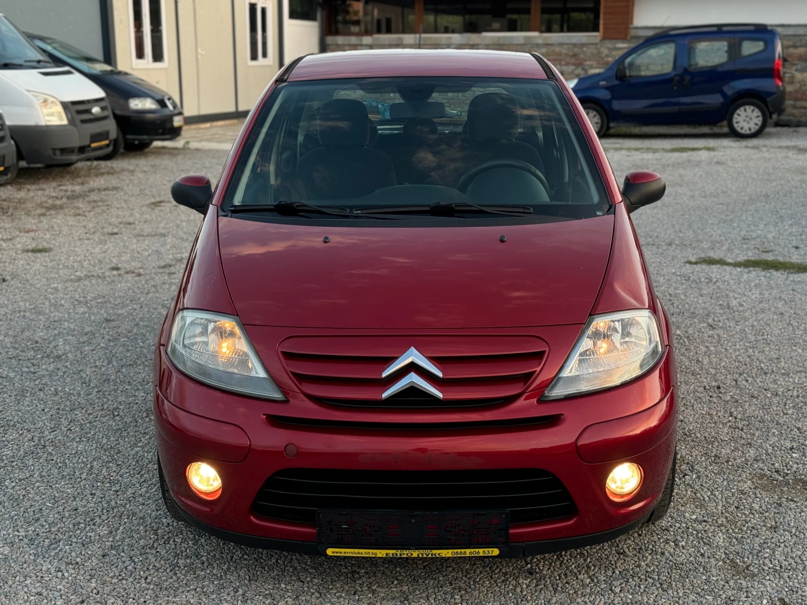 Citroen C3 1.4i 90кс АВТОМАТИК КЛИМАТРОНИК F1-ПЕРА  - изображение 2