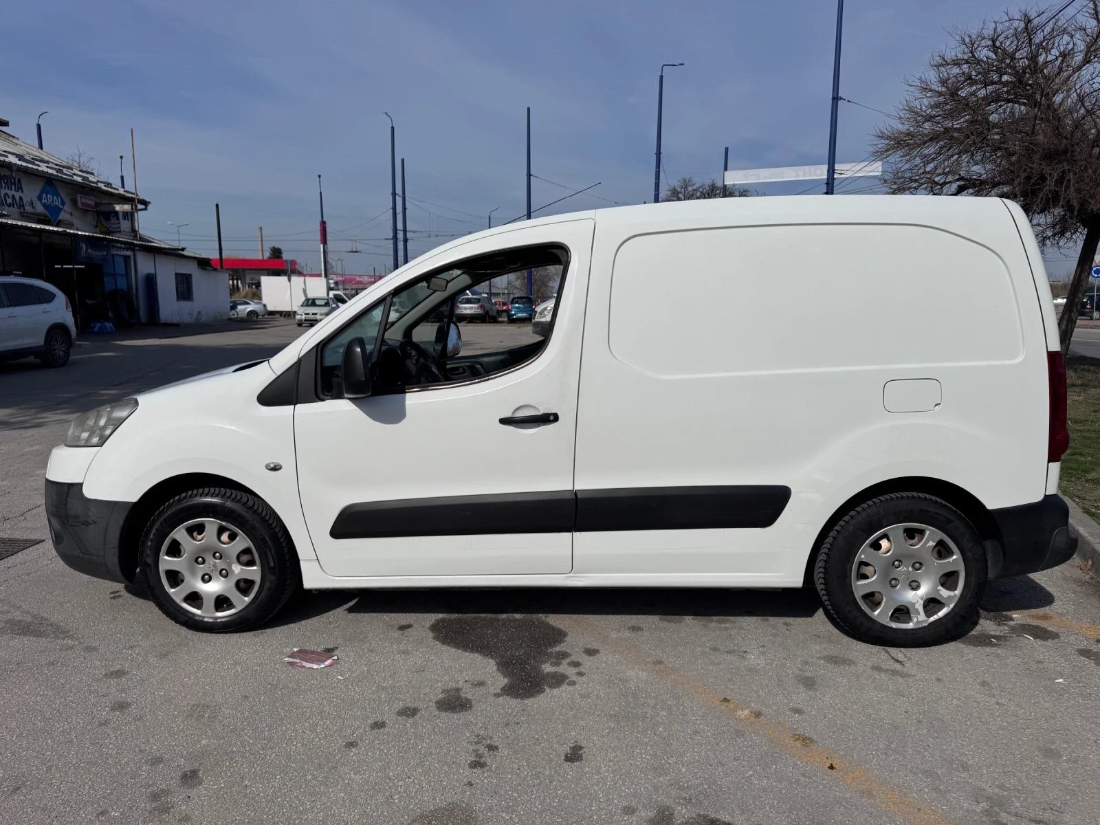 Peugeot Partner ХЛАДИЛЕН 1.6 HDi  - изображение 4
