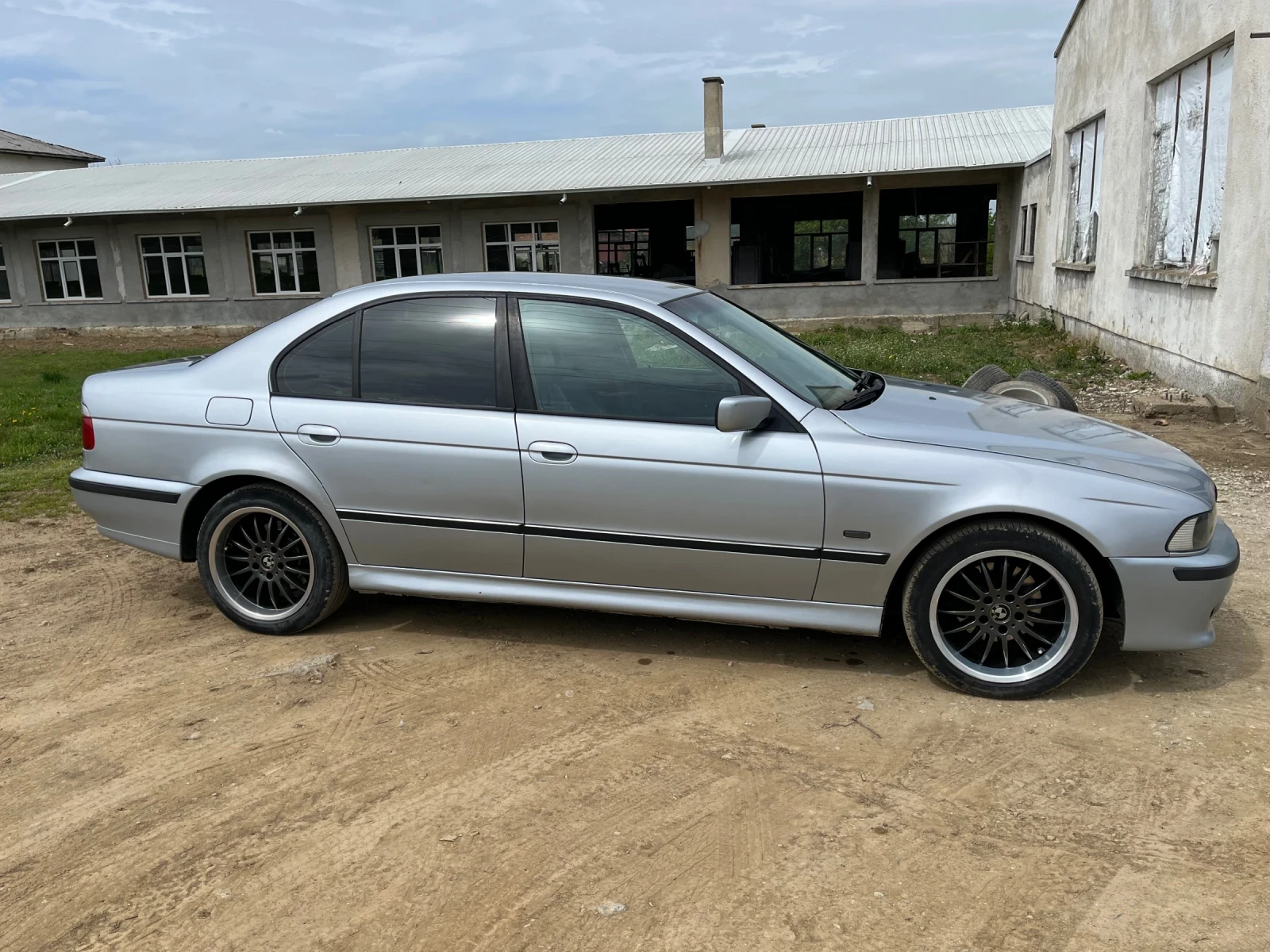BMW 520  - изображение 3