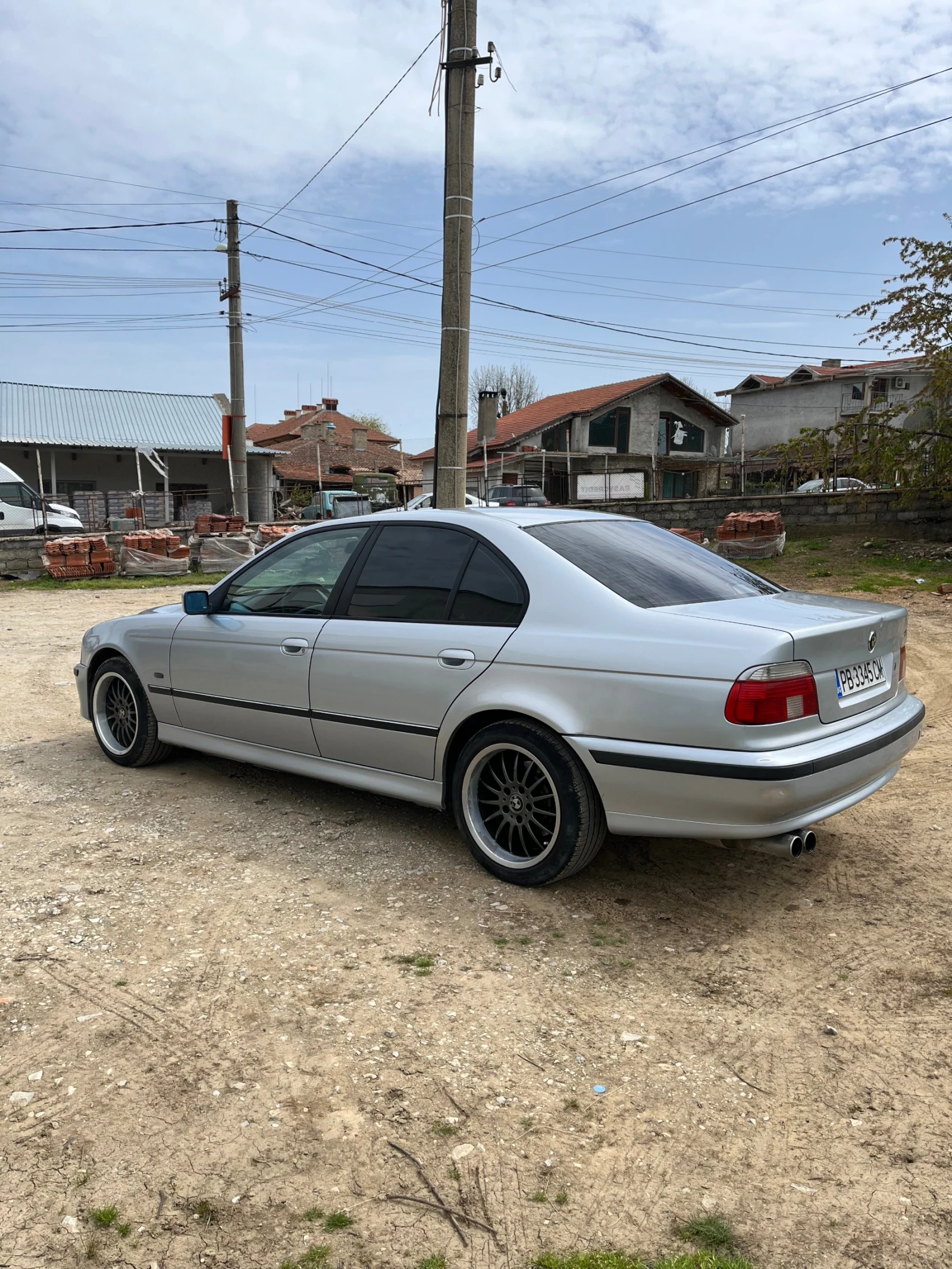 BMW 520  - изображение 6