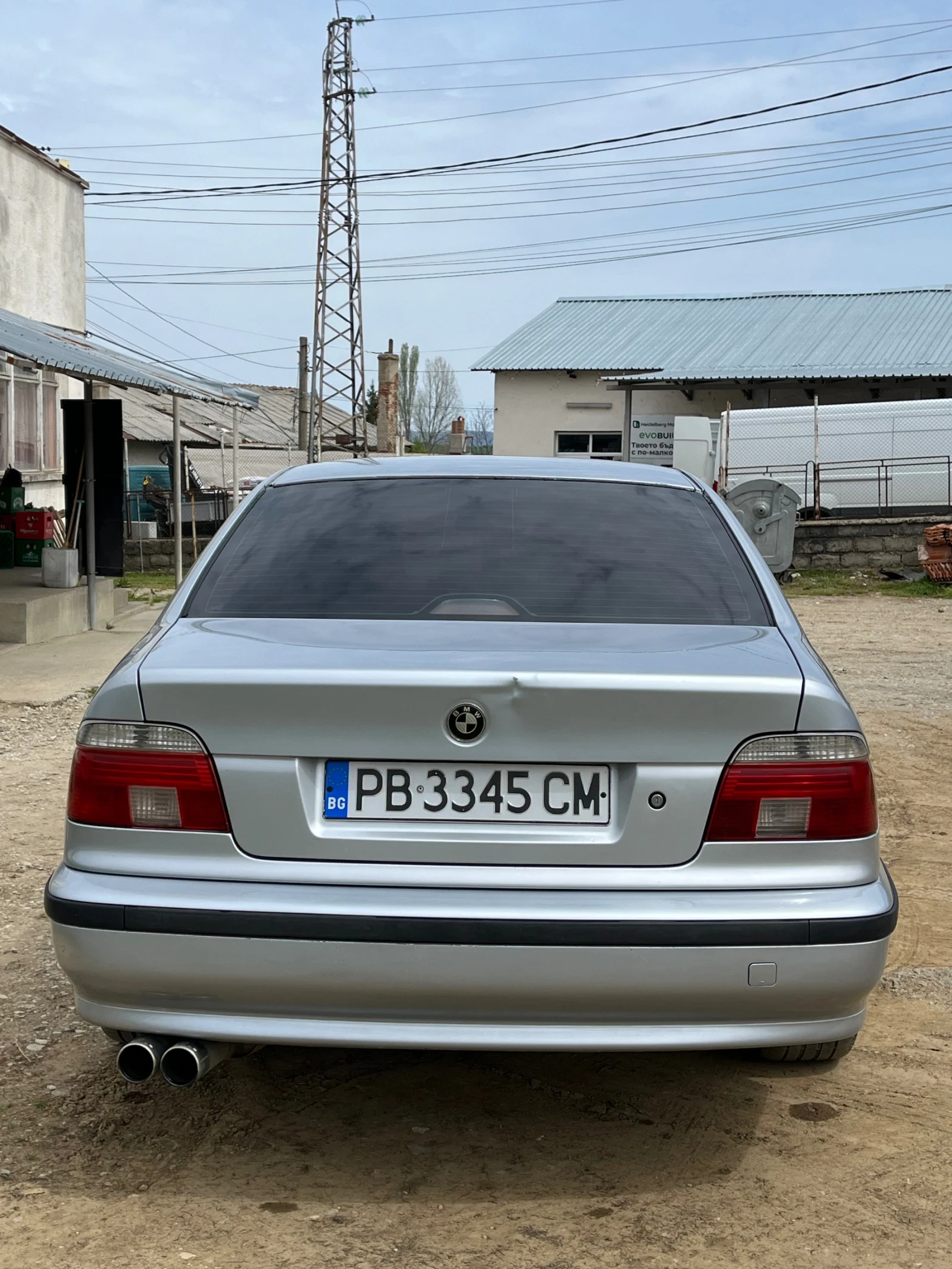BMW 520  - изображение 4