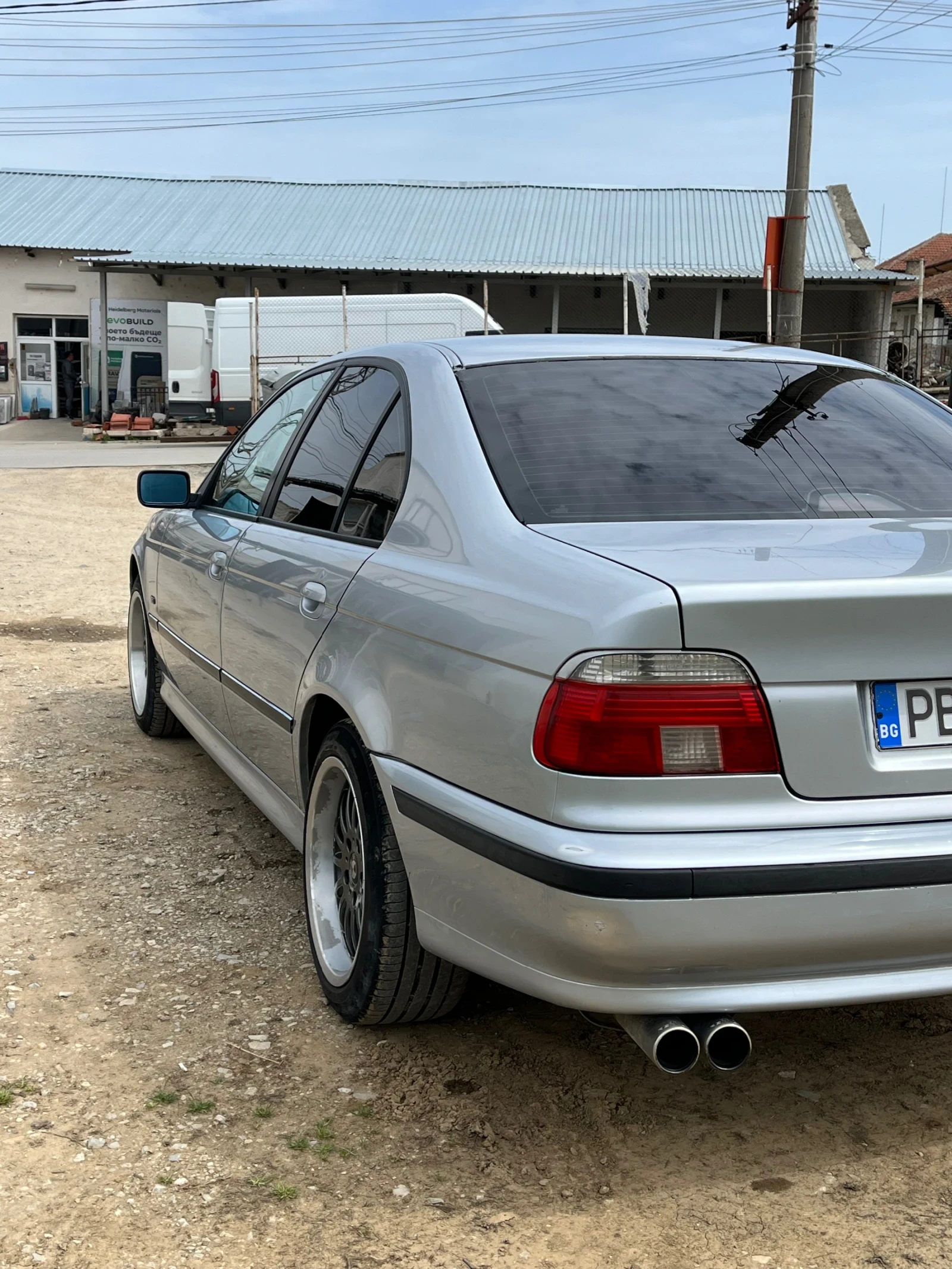 BMW 520  - изображение 5