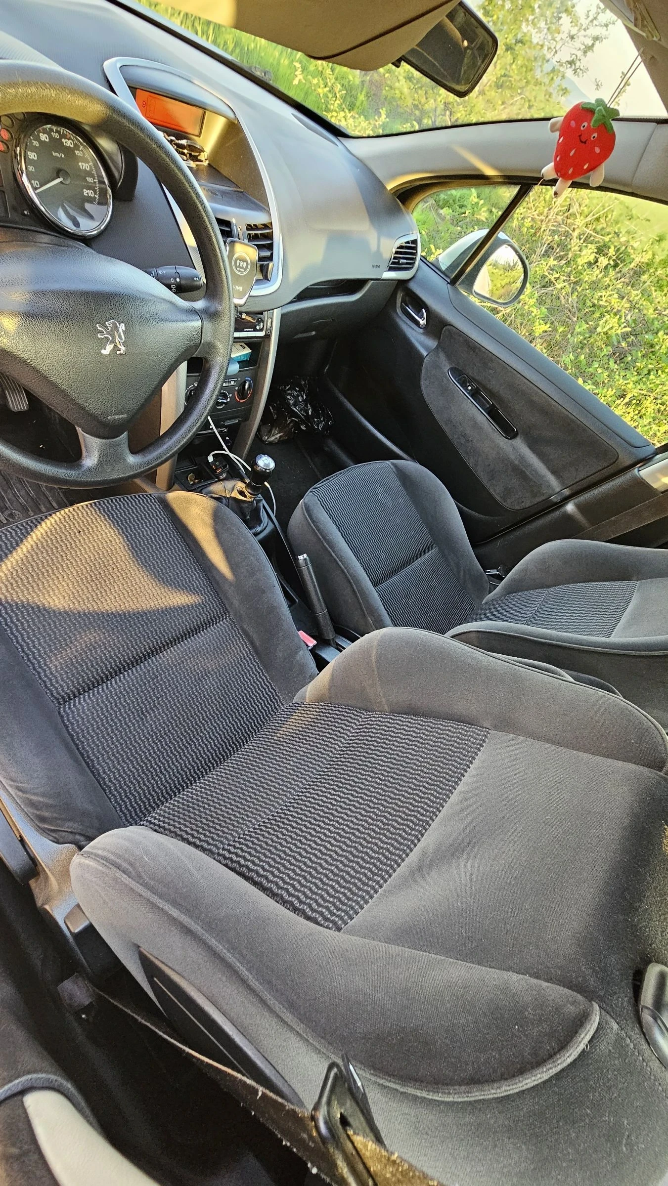 Peugeot 207  - изображение 5