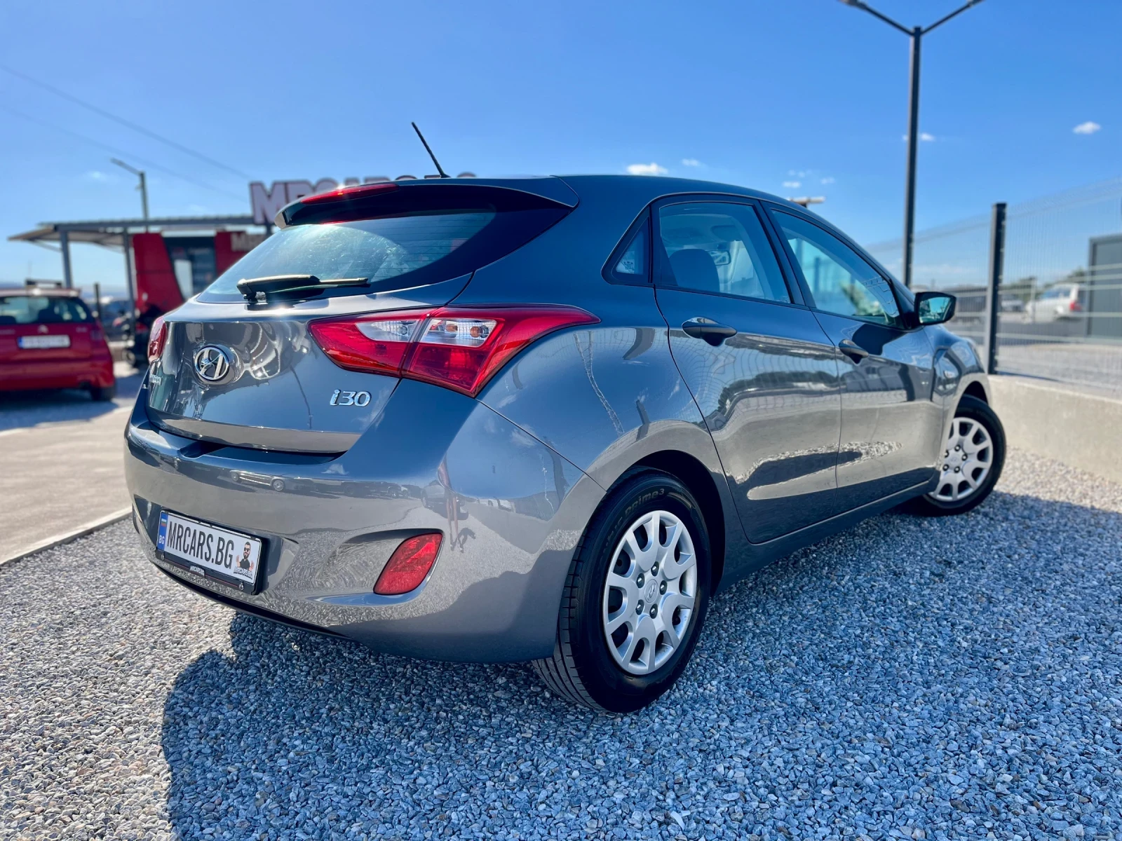 Hyundai I30  РЕАЛЕН ПРОБЕГ / ОБСЛУЖЕН / СЕРВИЗНА ИСТОРИЯ - изображение 6