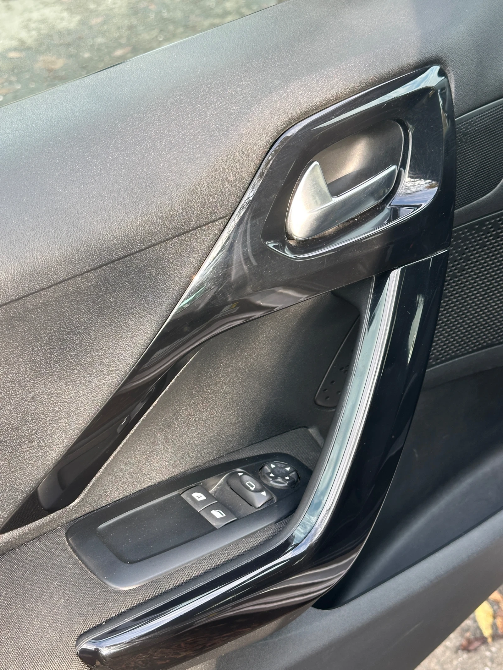 Peugeot 208 1.2 | Mobile.bg   8