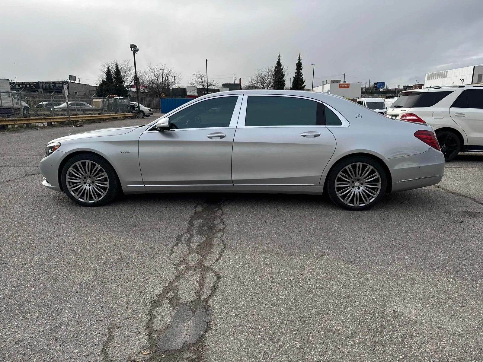 Mercedes-Benz S 600 maybach CARFAX АВТО КРЕДИТ  - изображение 2