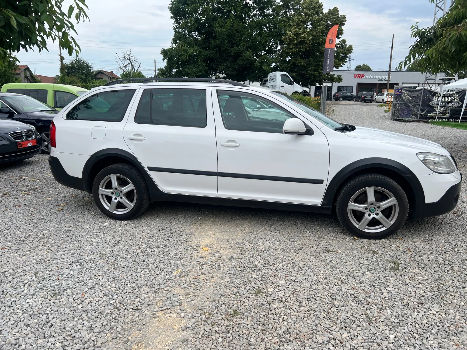 Skoda Octavia SKOUT/2.0 TDI/ 140 к.с, снимка 4 - Автомобили и джипове - 53468014