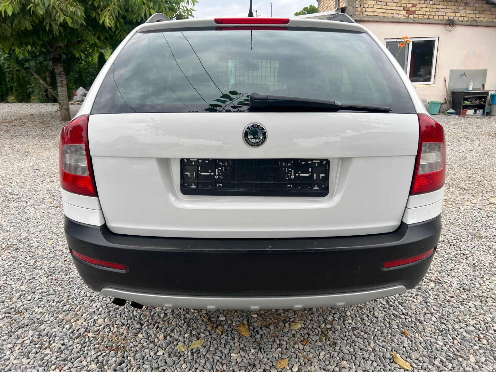Skoda Octavia SKOUT/2.0 TDI/ 140 к.с, снимка 6 - Автомобили и джипове - 53468014