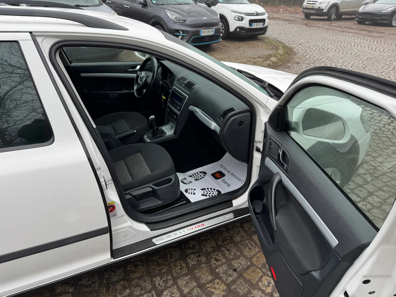 Skoda Octavia SKOUT/2.0 TDI/ 140 �.� | Mobile.bg � ����������� 13