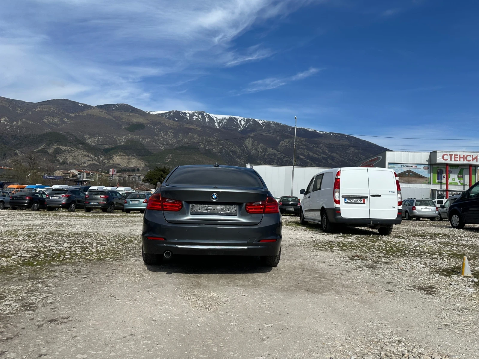 BMW 320 2.0, снимка 4 - Автомобили и джипове - 53772491