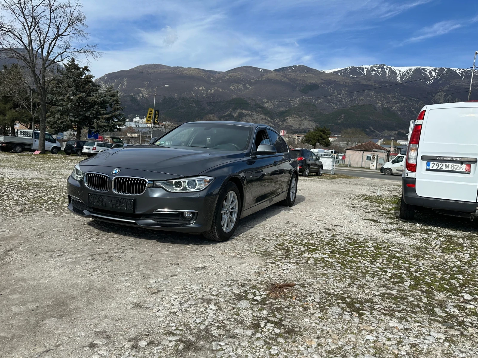 BMW 320 2.0, снимка 2 - Автомобили и джипове - 53772491
