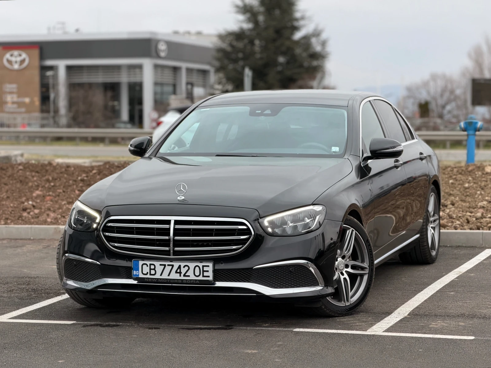 Mercedes-Benz E 220 Avangarde-лизинг през Уникредит  | Auto.bg — изображение 1