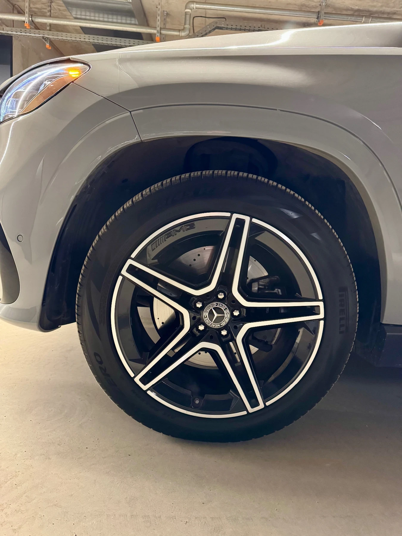 Mercedes-Benz GLS 450 * AMG package * Night package * Massage* , снимка 8 - Автомобили и джипове - 53983284