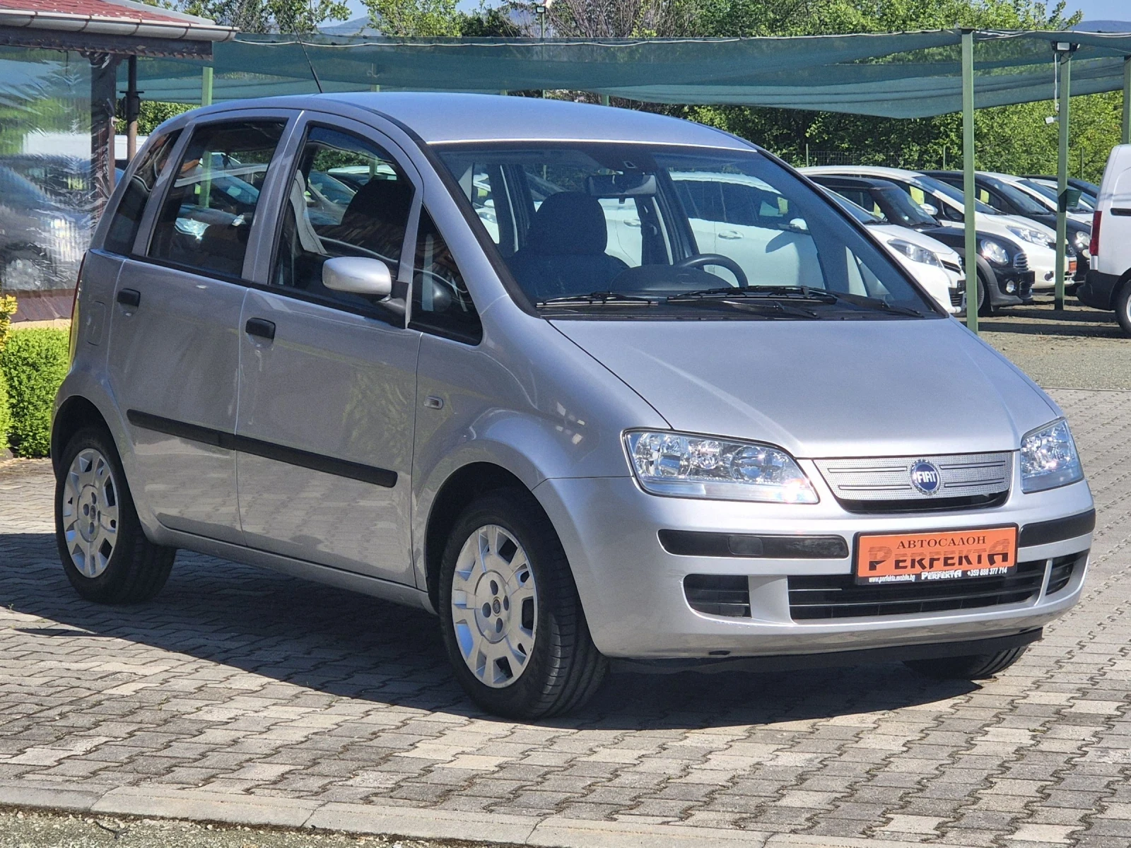 Fiat Idea 1.4 бензин 78к.с., снимка 5 - Автомобили и джипове - 54414885