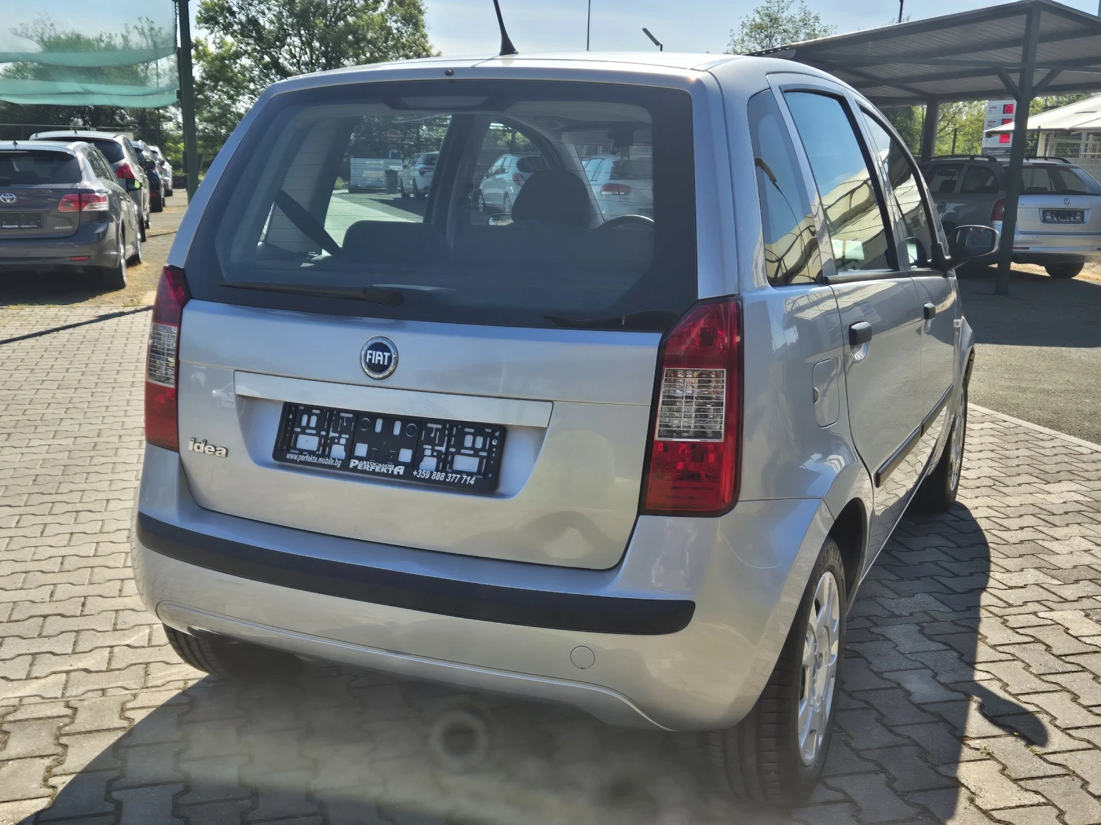 Fiat Idea 1.4 бензин 78к.с., снимка 8 - Автомобили и джипове - 54414885