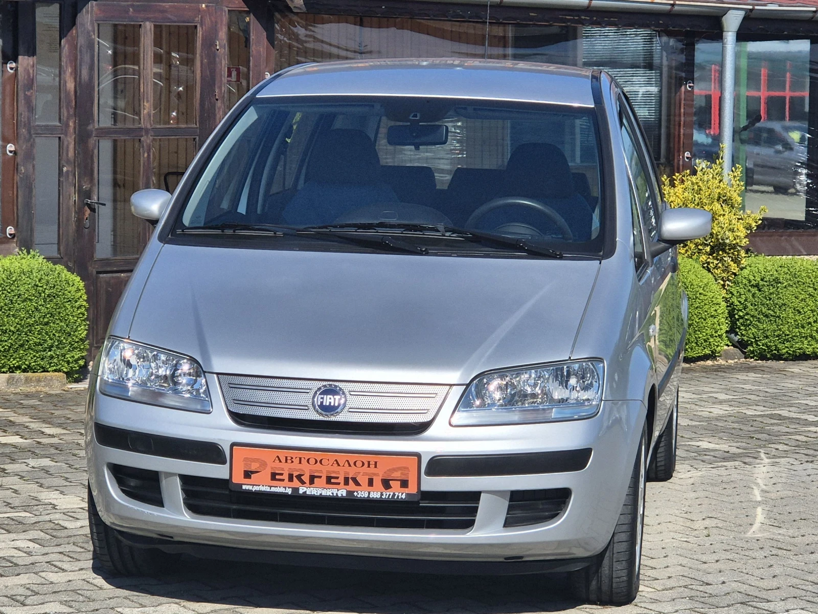 Fiat Idea 1.4 бензин 78к.с., снимка 3 - Автомобили и джипове - 54414885