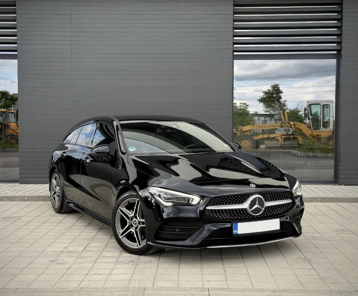 Mercedes-Benz CLA 220 AMG Line* Panorama* MultiBeam LED* Burmester* , снимка 3 - Автомобили и джипове - 54585190