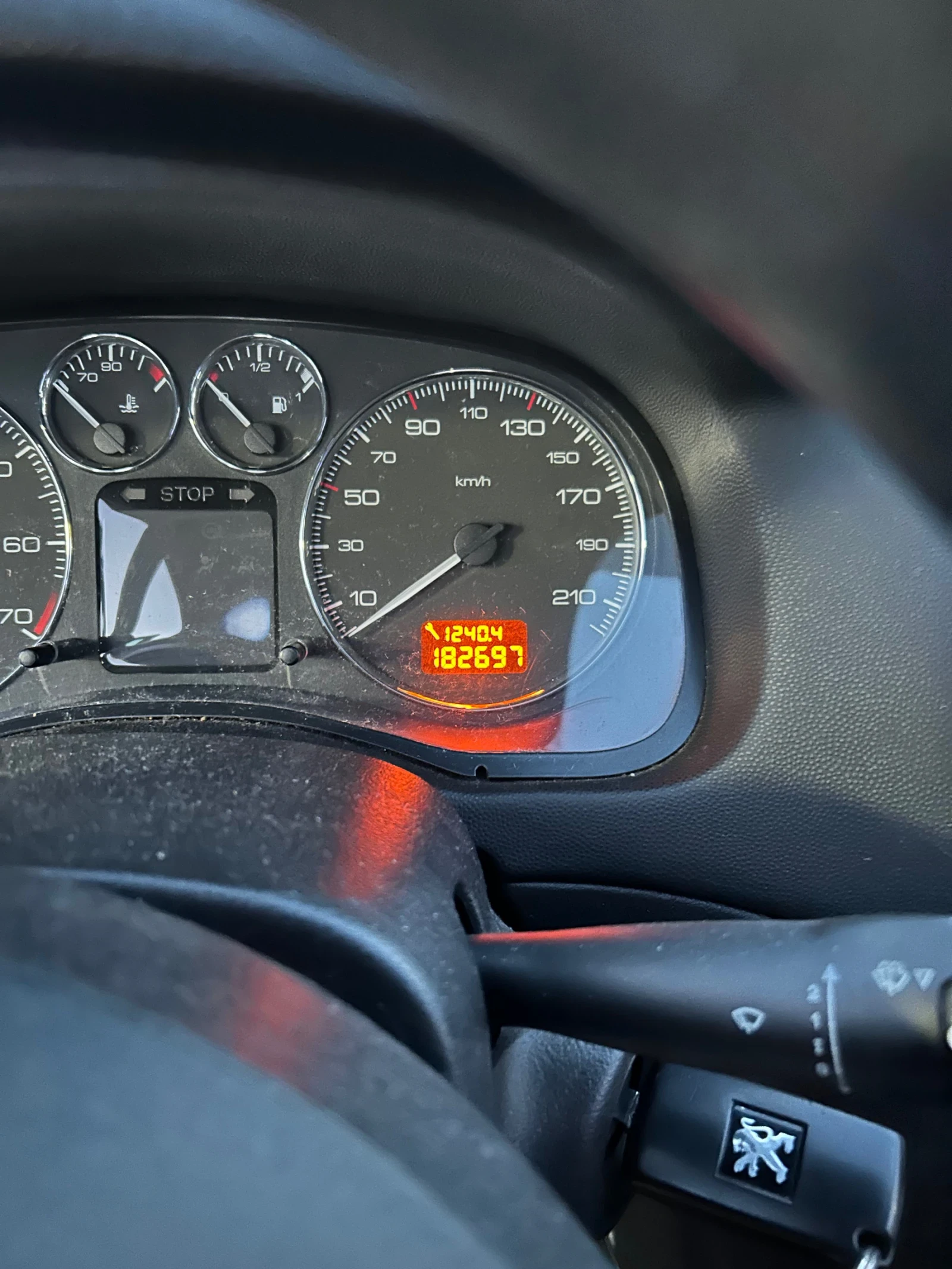 Peugeot 307, снимка 12 - Автомобили и джипове - 54705114