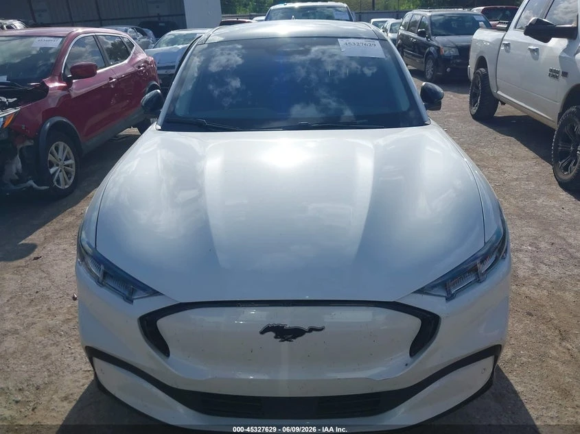 Ford Mustang Mach-E Premium, снимка 13 - Автомобили и джипове - 55288897