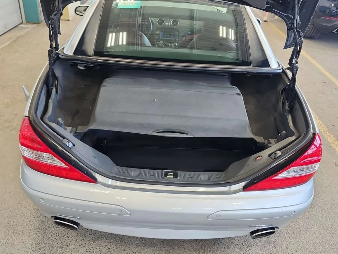 Mercedes-Benz SL  5.5L V8 / RED INT / 2 КЛЮЧА , снимка 5 - Автомобили и джипове - 55435134