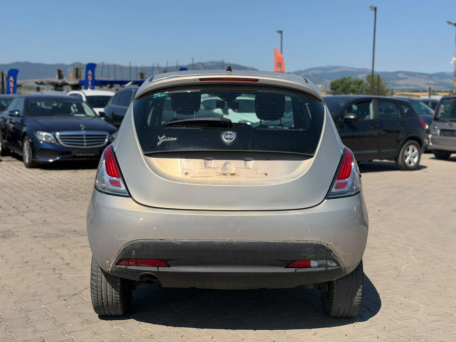 Lancia Ypsilon / 0.9I / METAN / EURO 5 /, снимка 4 - Автомобили и джипове - 55486060