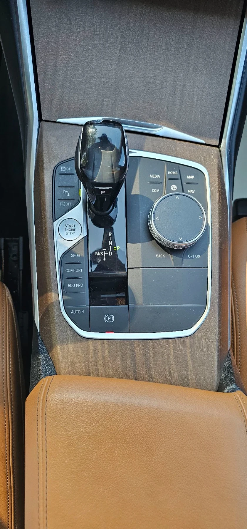 BMW 330 330i Кожа Подгрев Шибидах Сервизна история , снимка 16 - Автомобили и джипове - 55692656