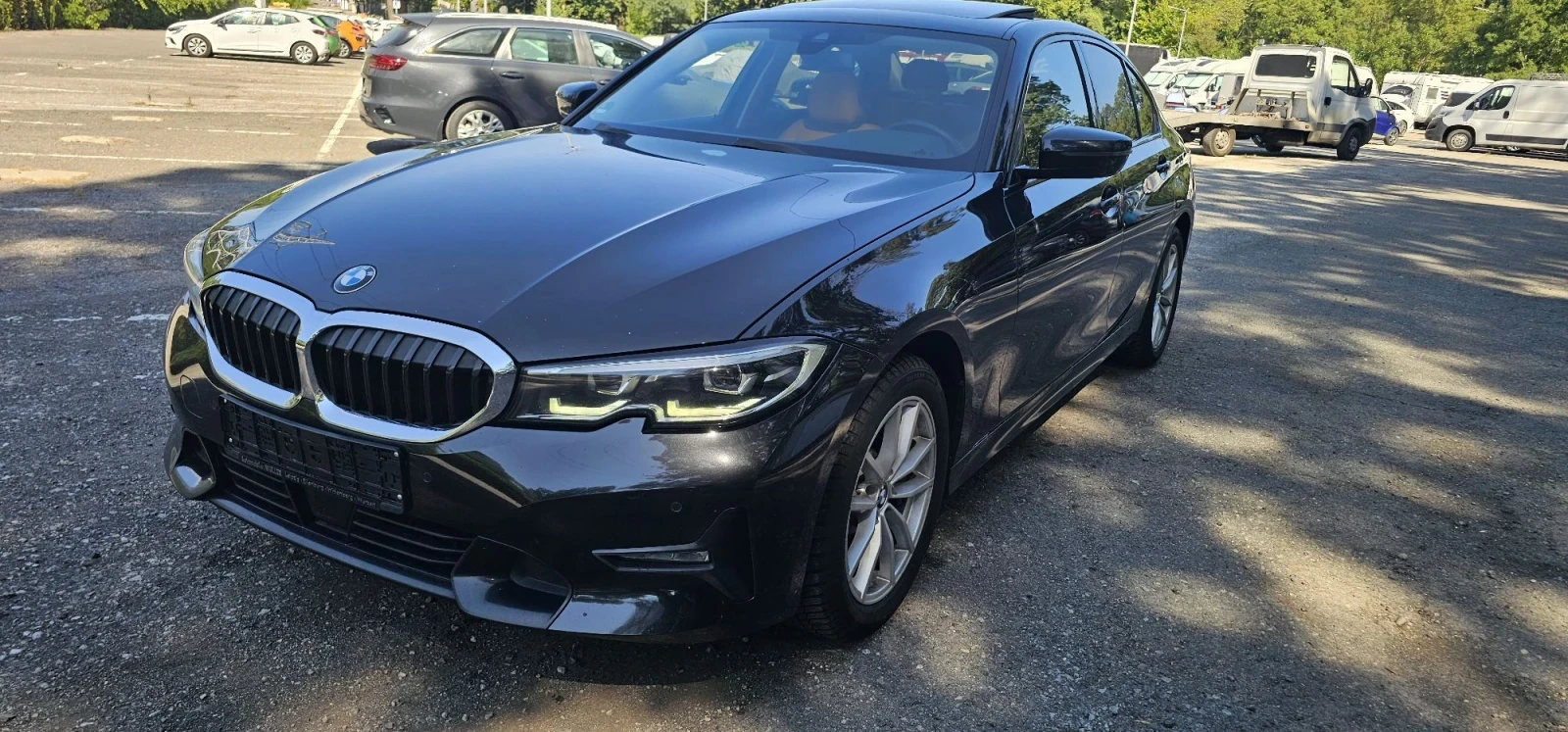 BMW 330 330i Кожа Подгрев Шибидах Сервизна история , снимка 8 - Автомобили и джипове - 55692656