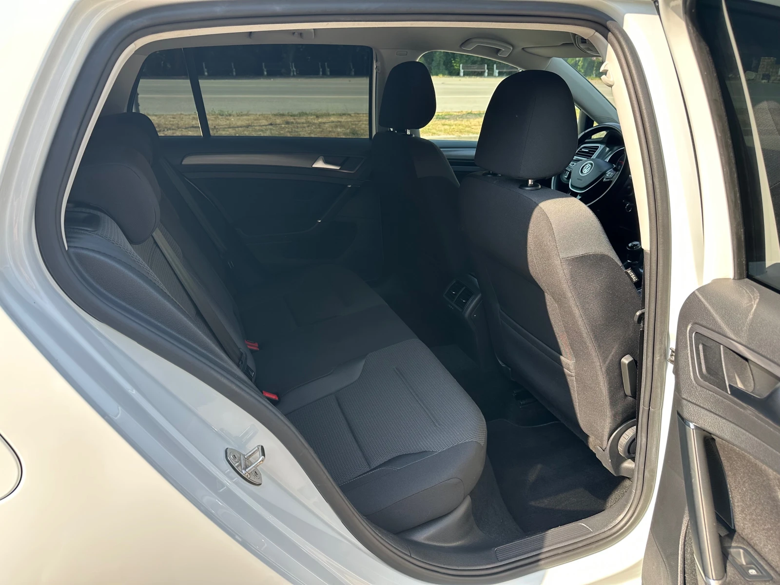 VW Golf 7.5* FaceLift, снимка 13 - Автомобили и джипове - 55715082