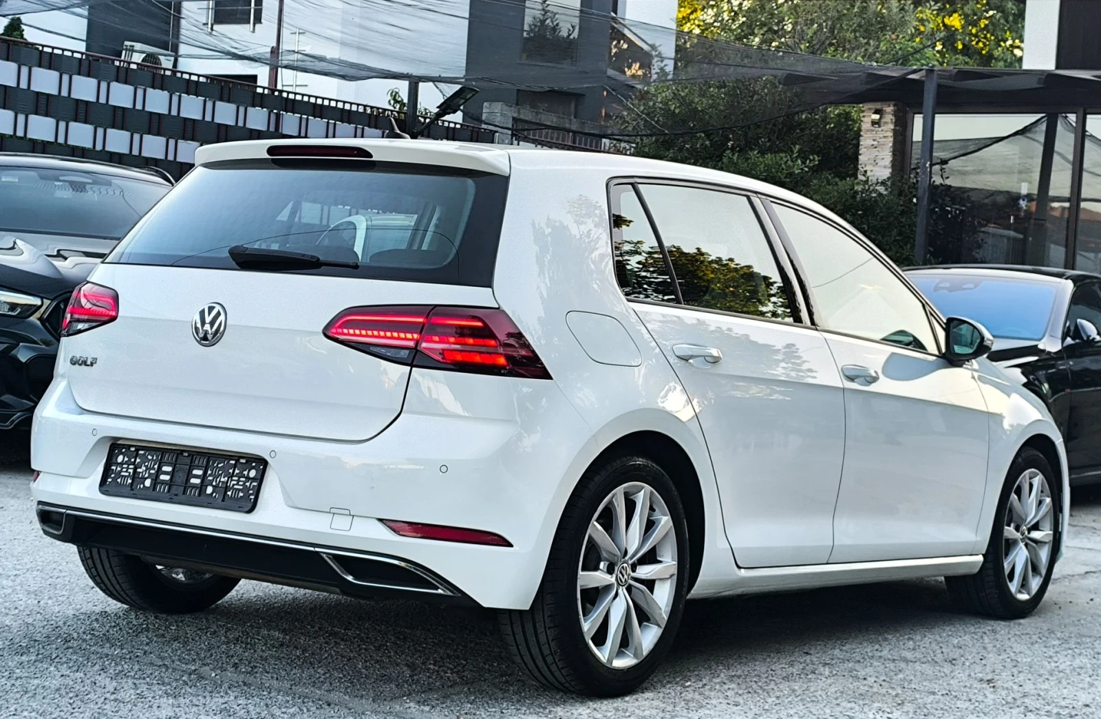 VW Golf 2.0TDI DSG HIGHLINE , снимка 5 - Автомобили и джипове - 55986652