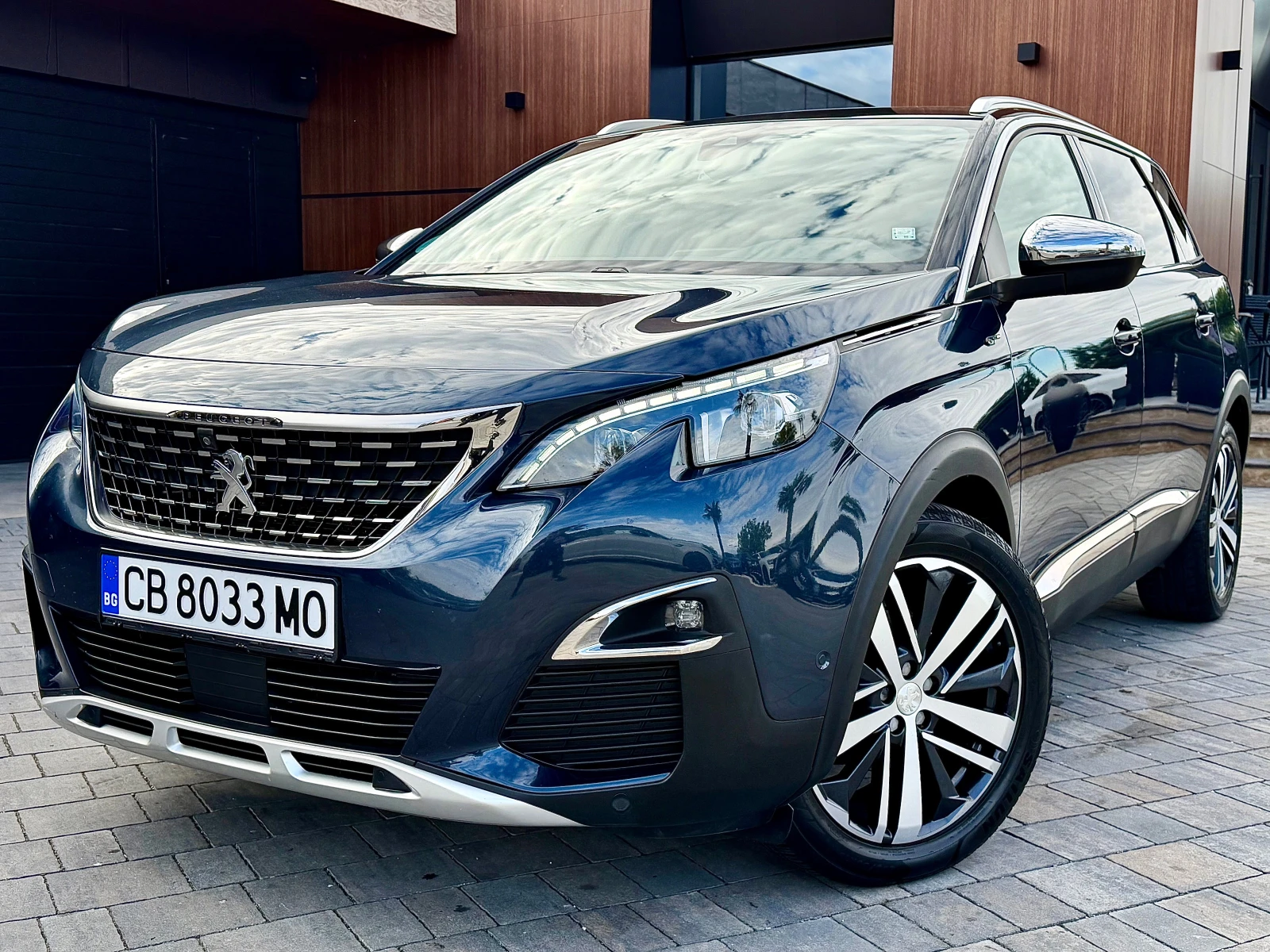 Peugeot 5008 2.0HDI GT-line 180ks. 7-Mesta #DISTR#Cam360#KeyLes