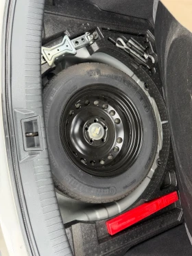 Nissan Qashqai 1.6 (КАТО НОВ), снимка 17