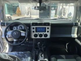 Toyota Fj cruiser 4000 PETROL BASIC, снимка 13