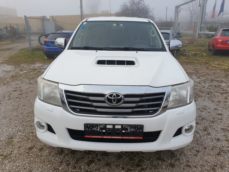 Toyota Hilux 3.0D-4D 172kc, снимка 2 - Автомобили и джипове - 48507551