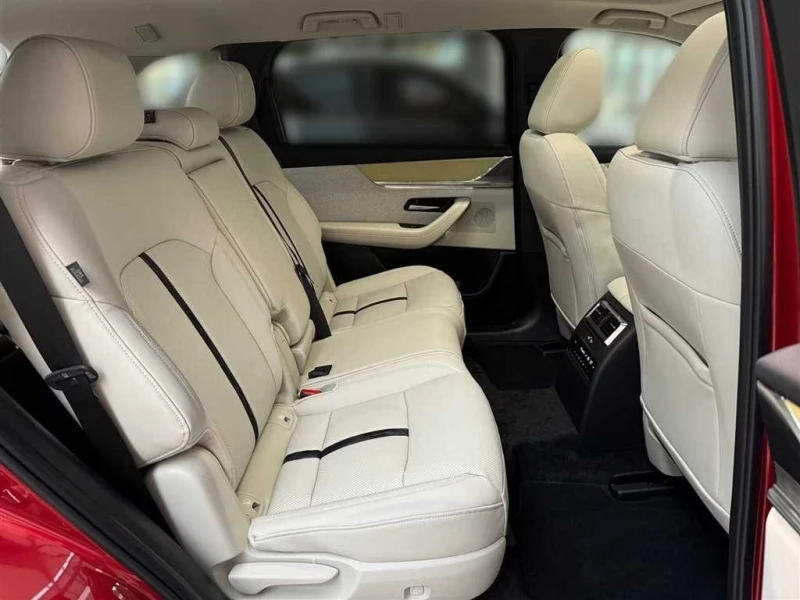 Mazda CX-80 TAKUMI-PLUS/328HP/7S/PANO/360/HUD/NAVI/LED/318gpr, снимка 13 - Автомобили и джипове - 51693348