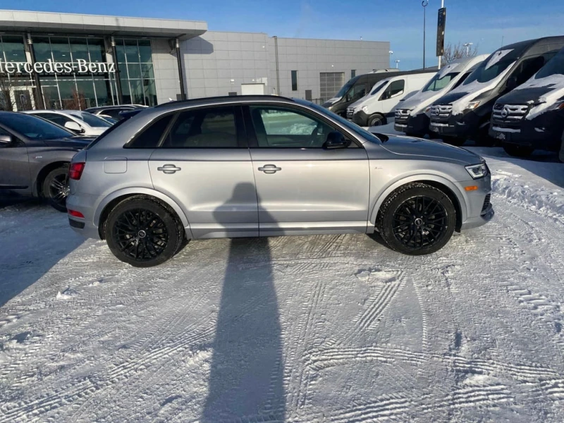 Audi Q3 * Technik * CARFAX * БЕЗ ПЪРВОНАЧАЛНА ВНОСКА, снимка 3 - Автомобили и джипове - 52891227