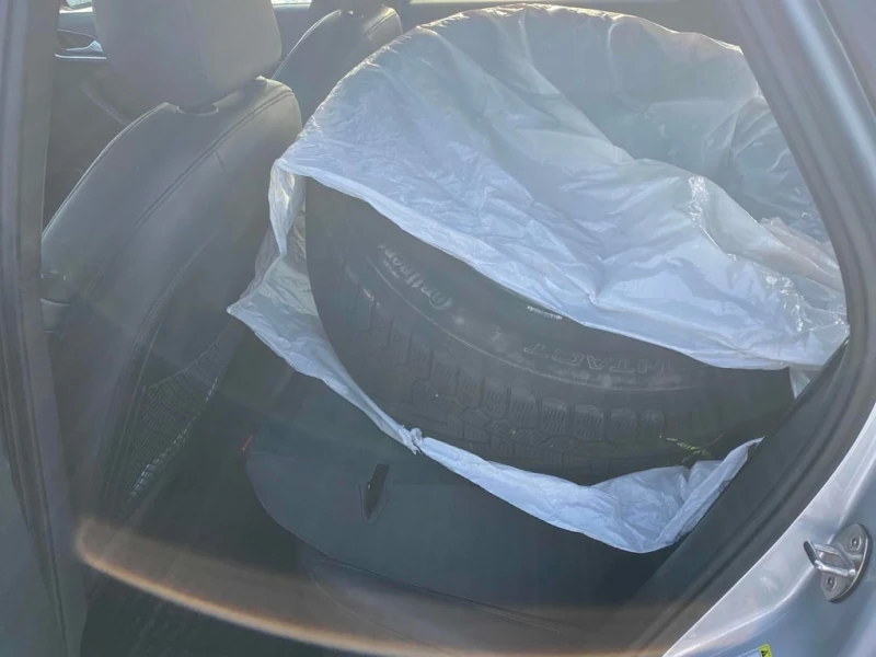 Audi Q3 * Technik * CARFAX * БЕЗ ПЪРВОНАЧАЛНА ВНОСКА, снимка 14 - Автомобили и джипове - 52891227