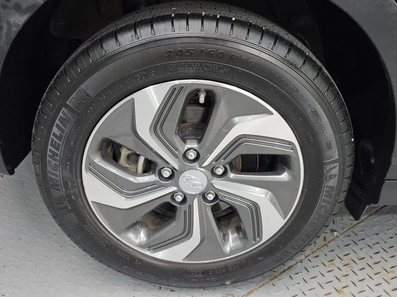 Hyundai Kona Smart| 141к.с., снимка 5 - Автомобили и джипове - 55950503